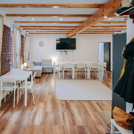 Kali Host Home Away From Home Târgu-Mureş 외부 사진
