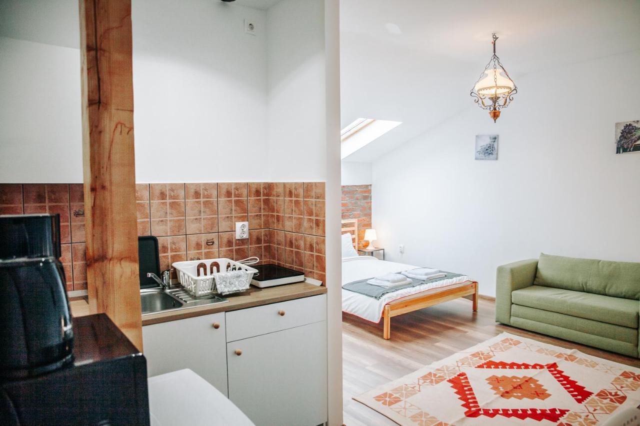 Kali Host Home Away From Home Târgu-Mureş 외부 사진