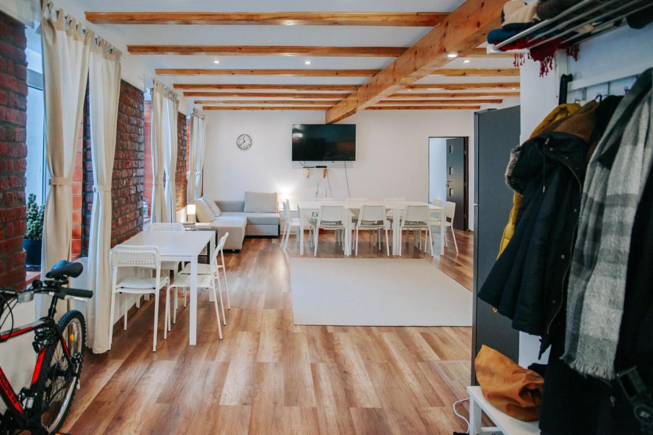Kali Host Home Away From Home Târgu-Mureş 외부 사진