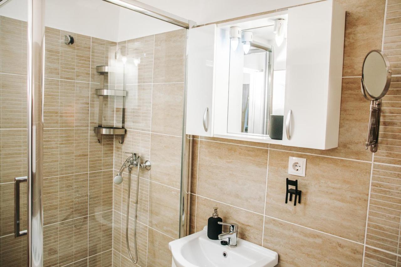 Kali Host Home Away From Home Târgu-Mureş 외부 사진