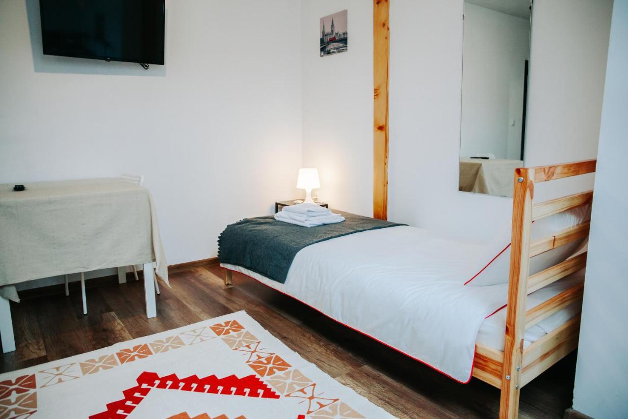 Kali Host Home Away From Home Târgu-Mureş 외부 사진